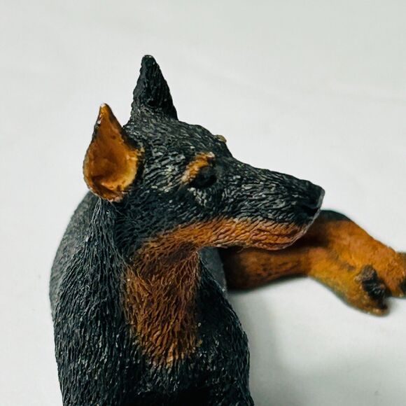 Castagna Doberman Resin Figurine Italy Vintage 1988 Cropped Black Red 2.5X1.5" - Picture 4 of 6